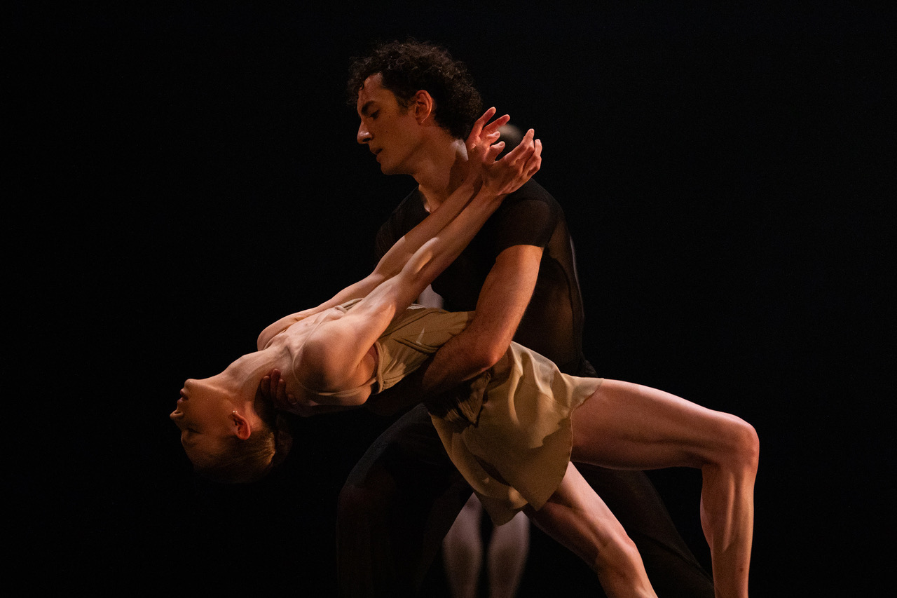 Dance performance choreographed by Katarzyna Kozielska